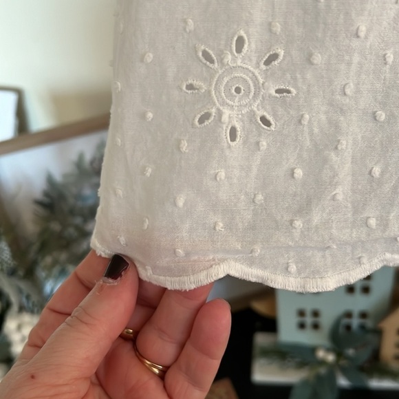 MATILDA JANE Make Believe Snow Globe White Eyelet Dotted Swiss Tunic, Medium,GUC - Picture 10 of 15